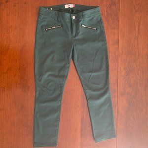 CAbi skinny jeans in hunter green, size 8